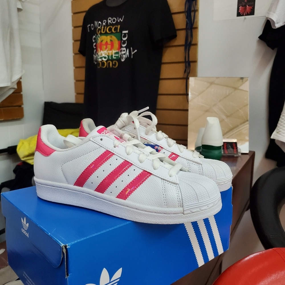 Adidas superstar